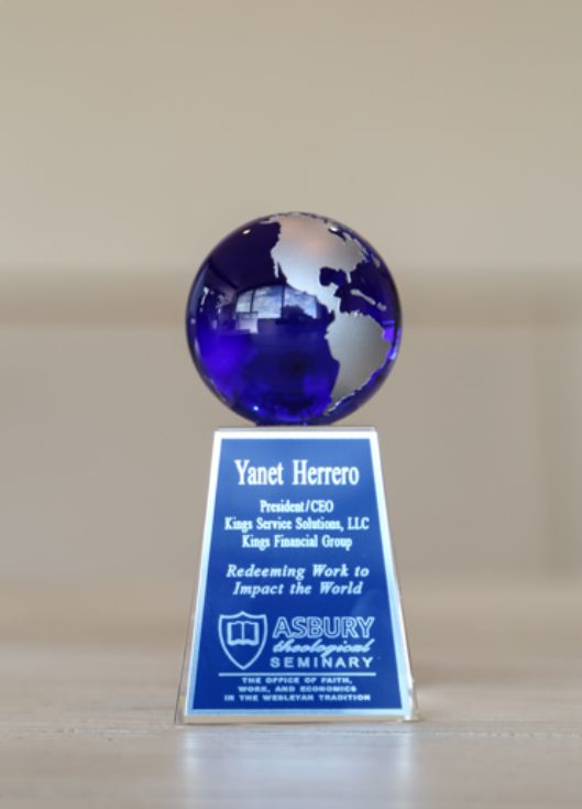 Asbury Theological Seminary award to Yanet Herrero